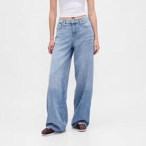 GAP Baggy Mid Rise Ultrasoft Jeans